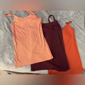 Spaghetti strap tank tops, size small, not sure brand